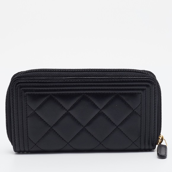 CHANEL Black Quilted Leather Boy Zip Around Wallet - Picture 4 of 8